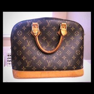 Louis Vuitton Authentic Monogram Alma PM Bag